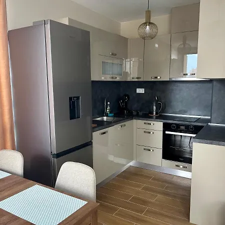 Stylish - Iztok Apartment